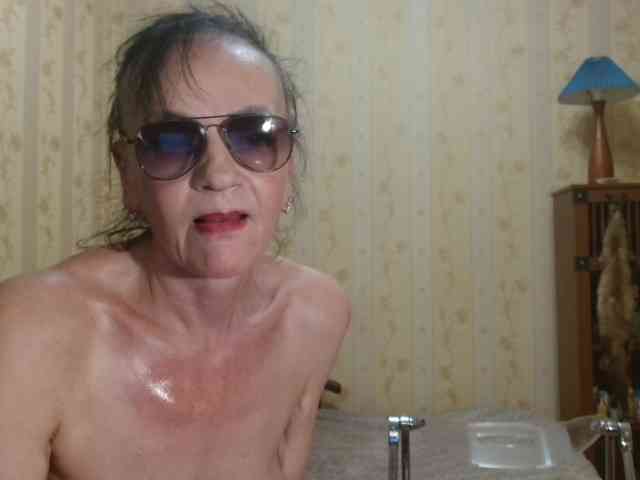 Valenttijm3851 webcam