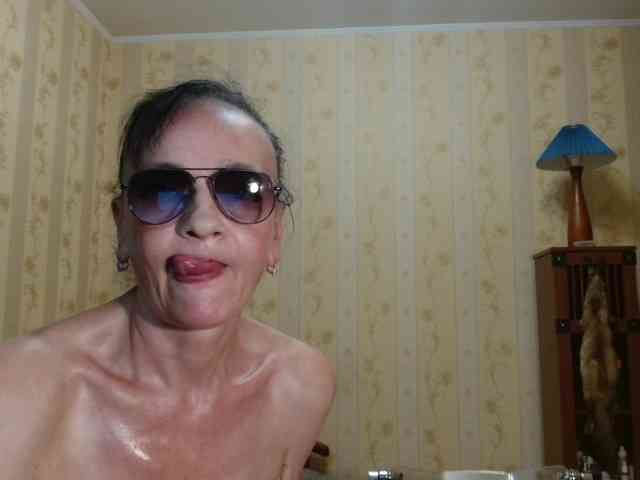 Valenttijm3851 webcam