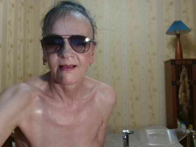 Valenttijm3851 webcam