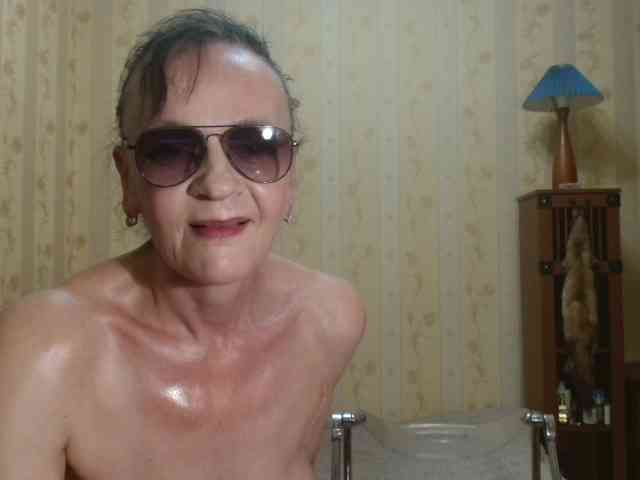 Valenttijm3851 webcam