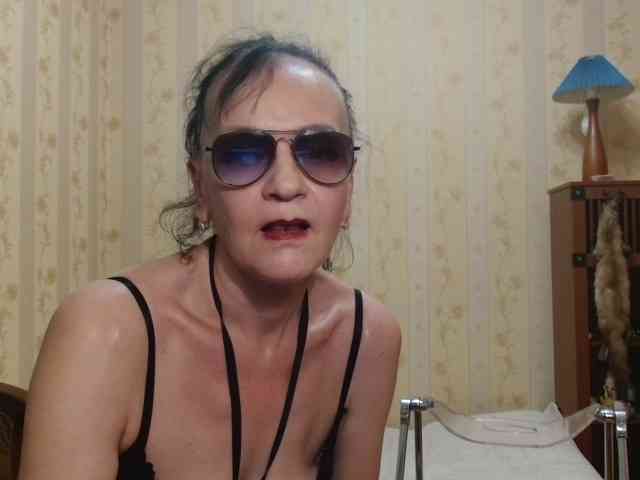 Valenttijm3851 webcam