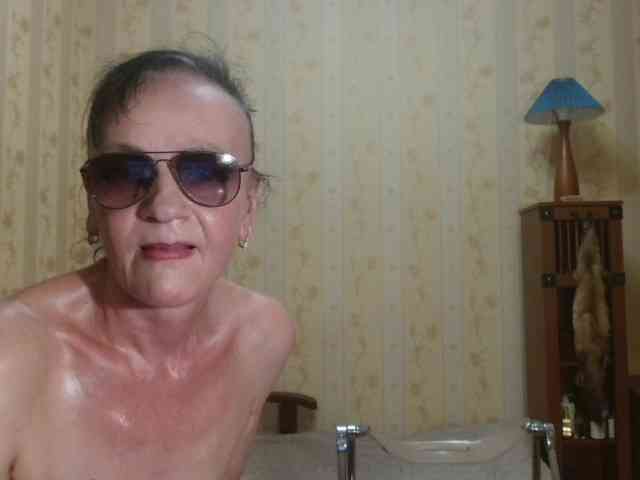 Valenttijm3851 webcam