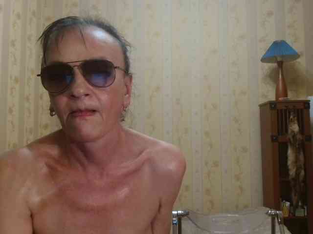 Valenttijm3851 webcam