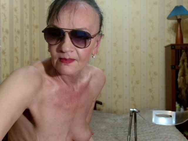 Valenttijm3851 webcam
