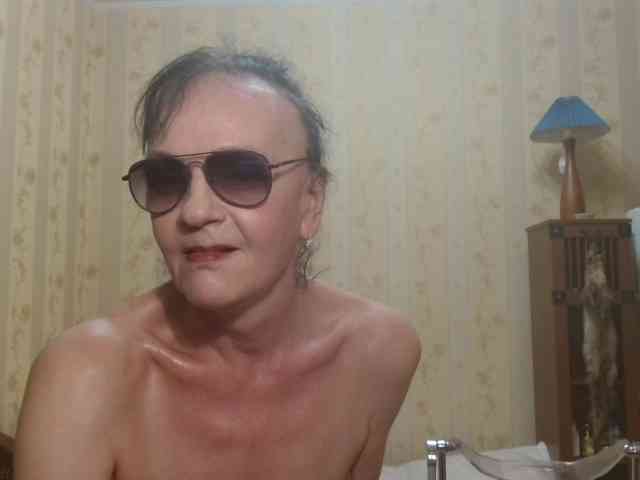 Valenttijm3851 webcam