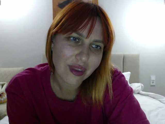Karmella live cam on BongaCams