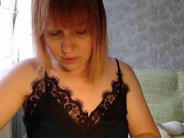 Karmella webcam