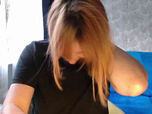 Karmella webcam