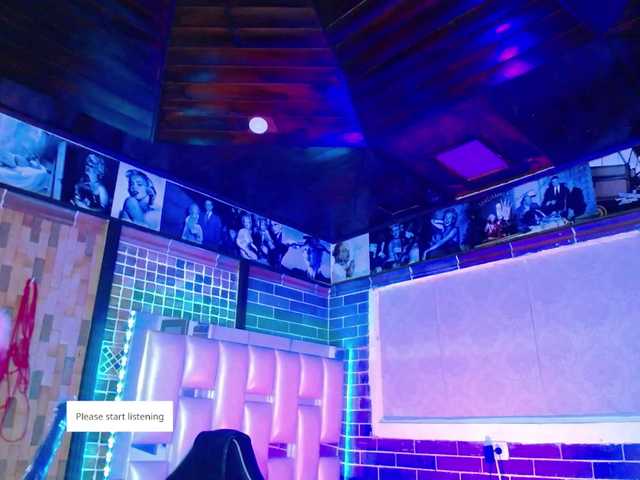 KrissSweetBoobs's BongaCams show and profile