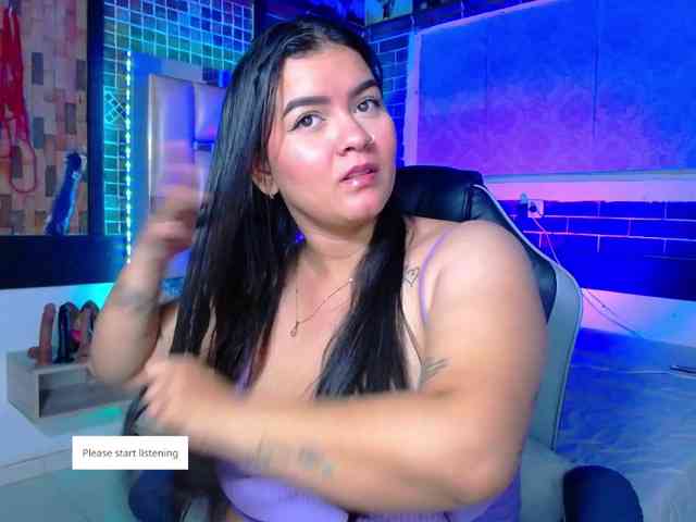 KrissSweetBoobs webcam