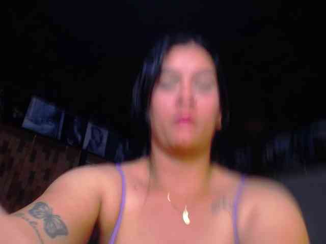 KrissSweetBoobs webcam