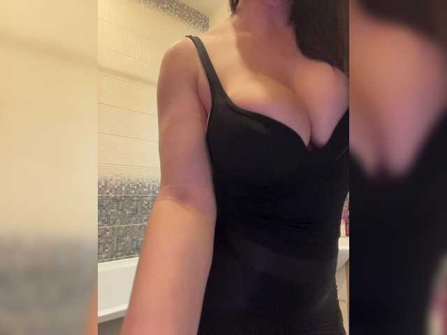 AniseDar's BongaCams show and profile