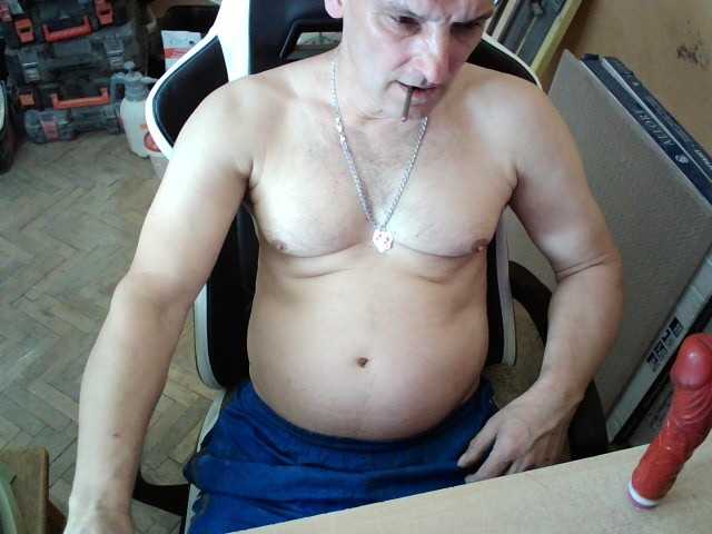 HugeFanny live cam