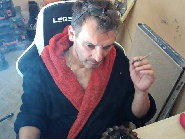 HugeFanny