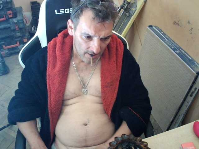 HugeFanny