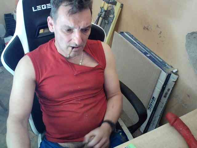 HugeFanny
