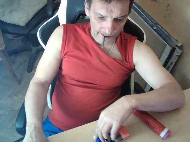 HugeFanny