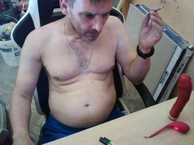 HugeFanny