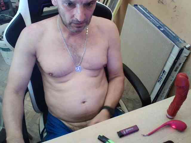 HugeFanny