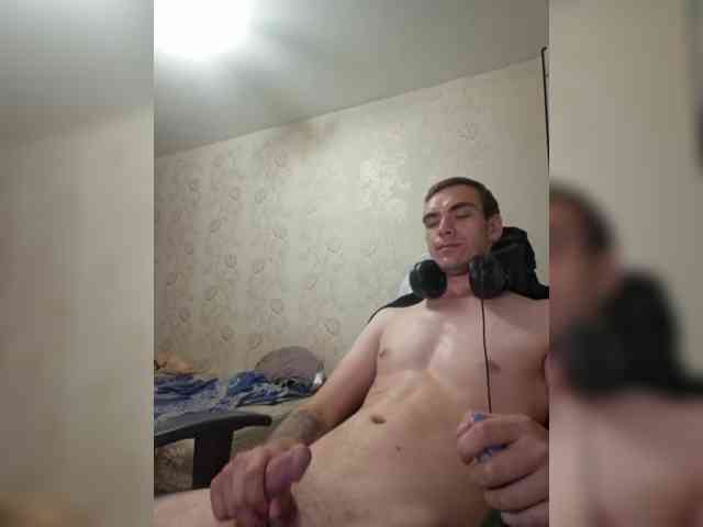 Pikhaldo Sex Cam Show