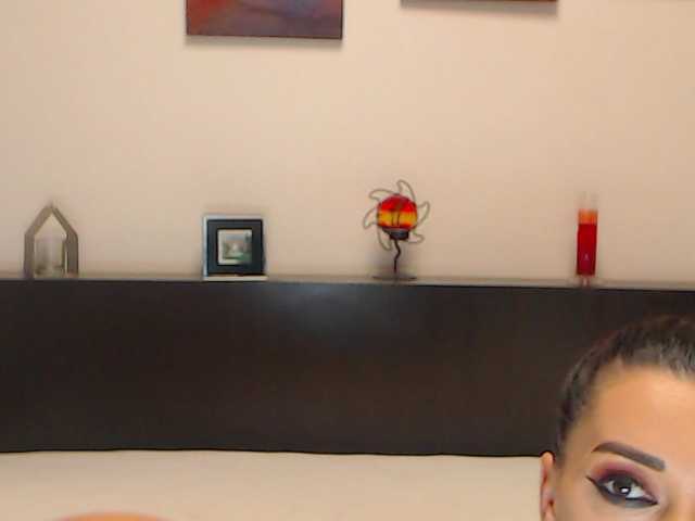 lucky407103 live cam on BongaCams