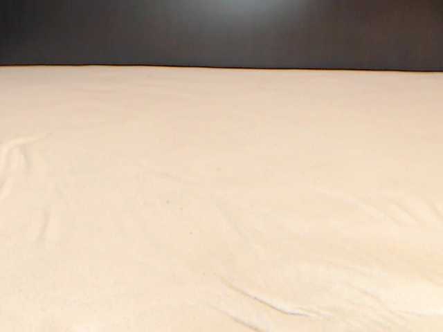 lucky407103 live cam on BongaCams