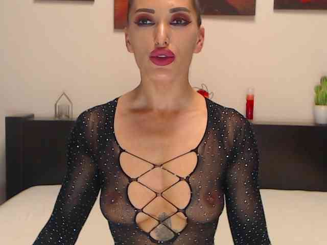 LexaBrunette webcam