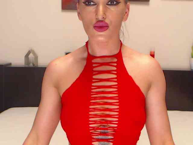 LexaBrunette