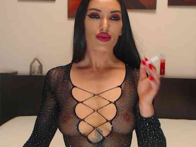 LexaBrunette