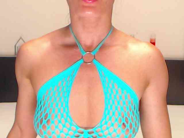 LexaBrunette webcam