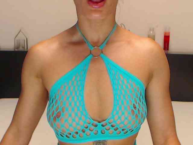 LexaBrunette webcam