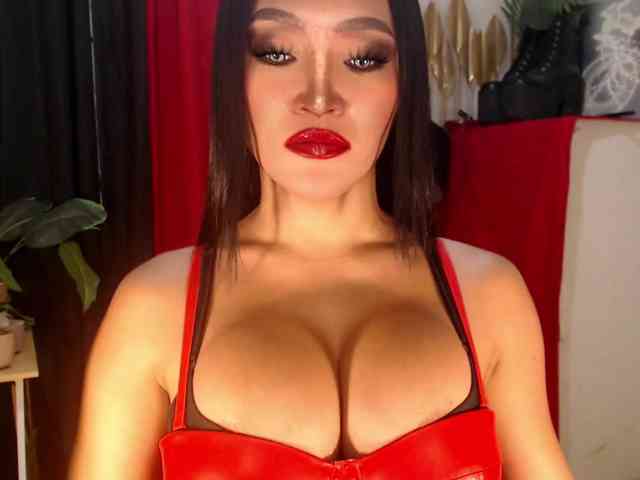 QueenMajesty Sex Cam Show