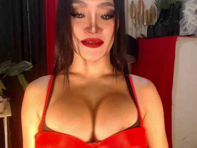 QueenMajesty Sex Cam Show