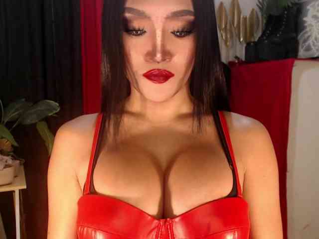 QueenMajesty Sex Cam Show