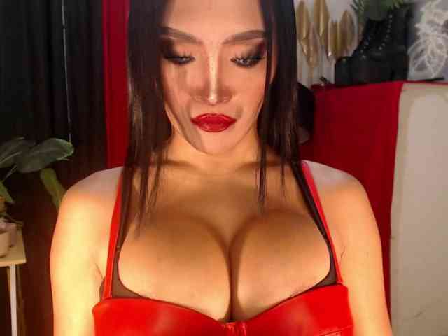 QueenMajesty Sex Cam Show