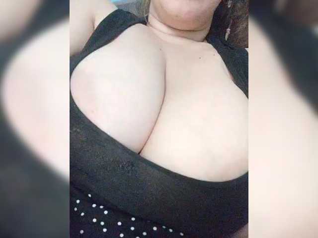 hanna181 live cam on BongaCams