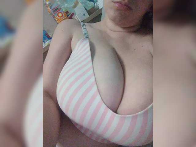hanna181 live cam on BongaCams