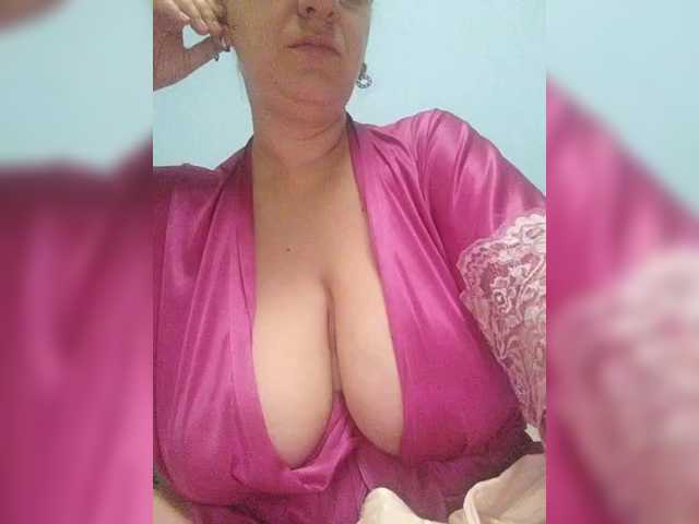 hanna181 live cam on BongaCams