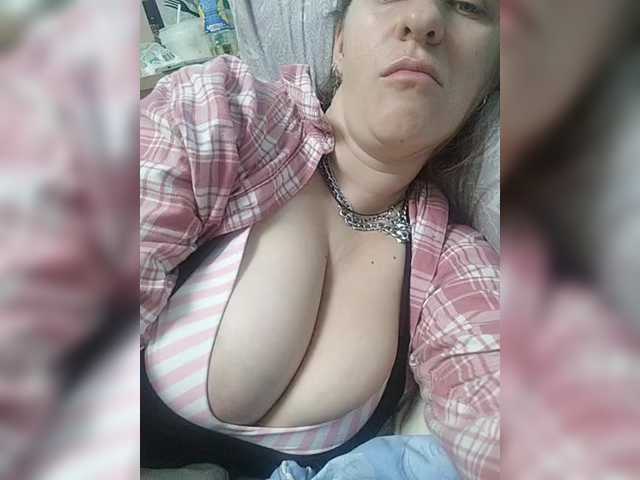 hanna181 live cam on BongaCams