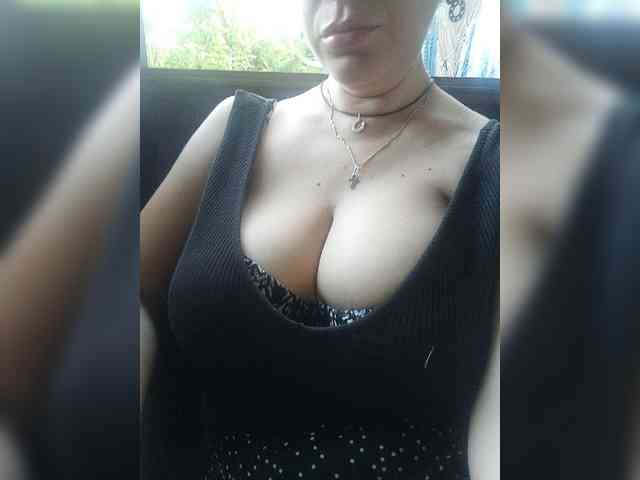 Sfspy's cam show statistics and live stream