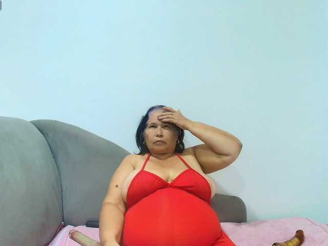 girl-amada live cam on BongaCams