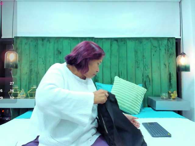 girl-amada's BongaCams show and profile