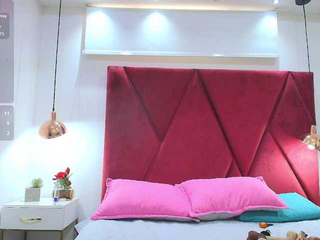 girl-amada live cam preview