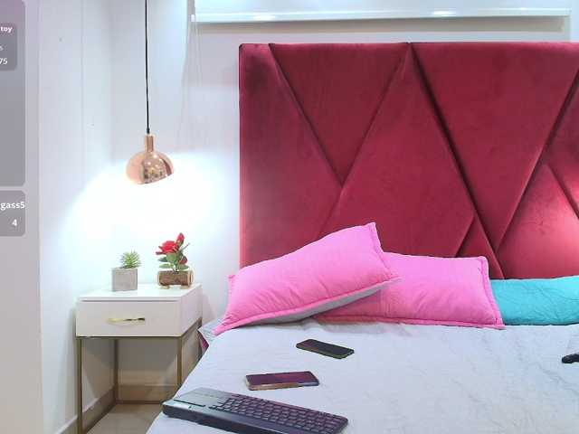 girl-amada live cam on BongaCams