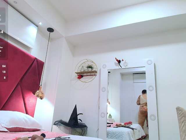 girl-amada live cam preview