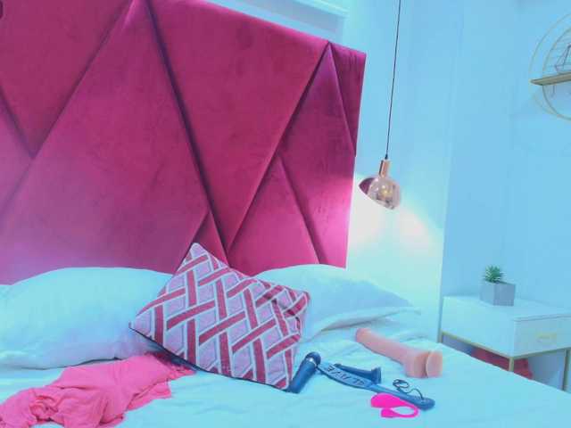 girl-amada live cam