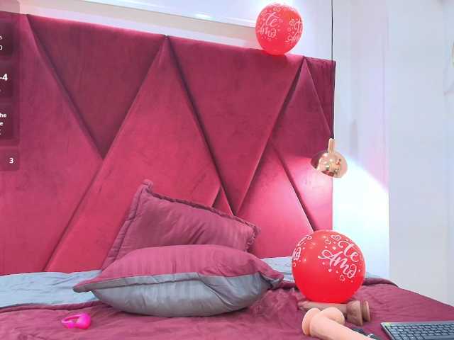 girl-amada live cam preview
