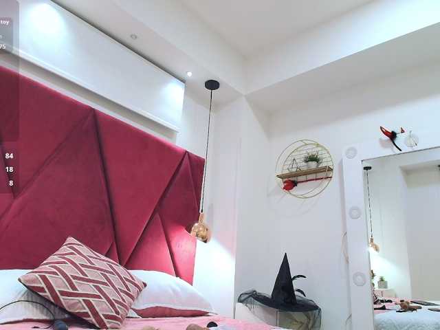 girl-amada live cam preview