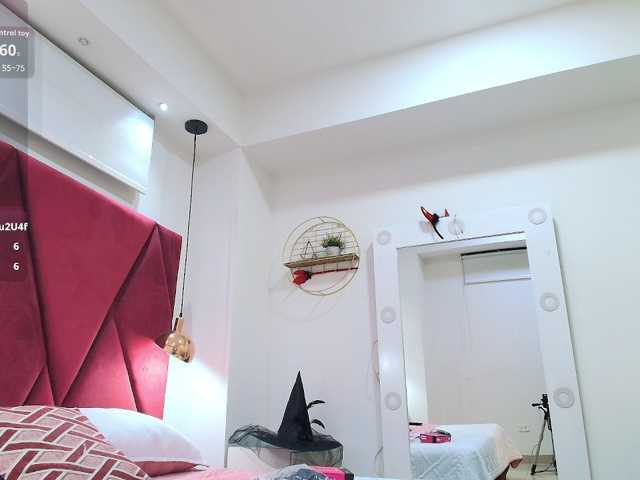 girl-amada live cam preview