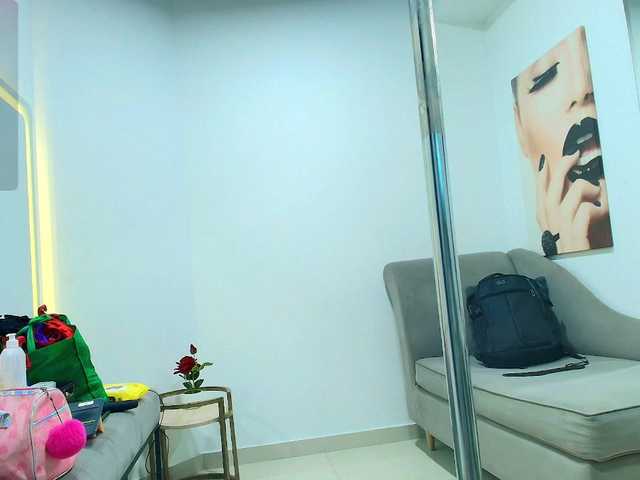 girl-amada live cam on BongaCams